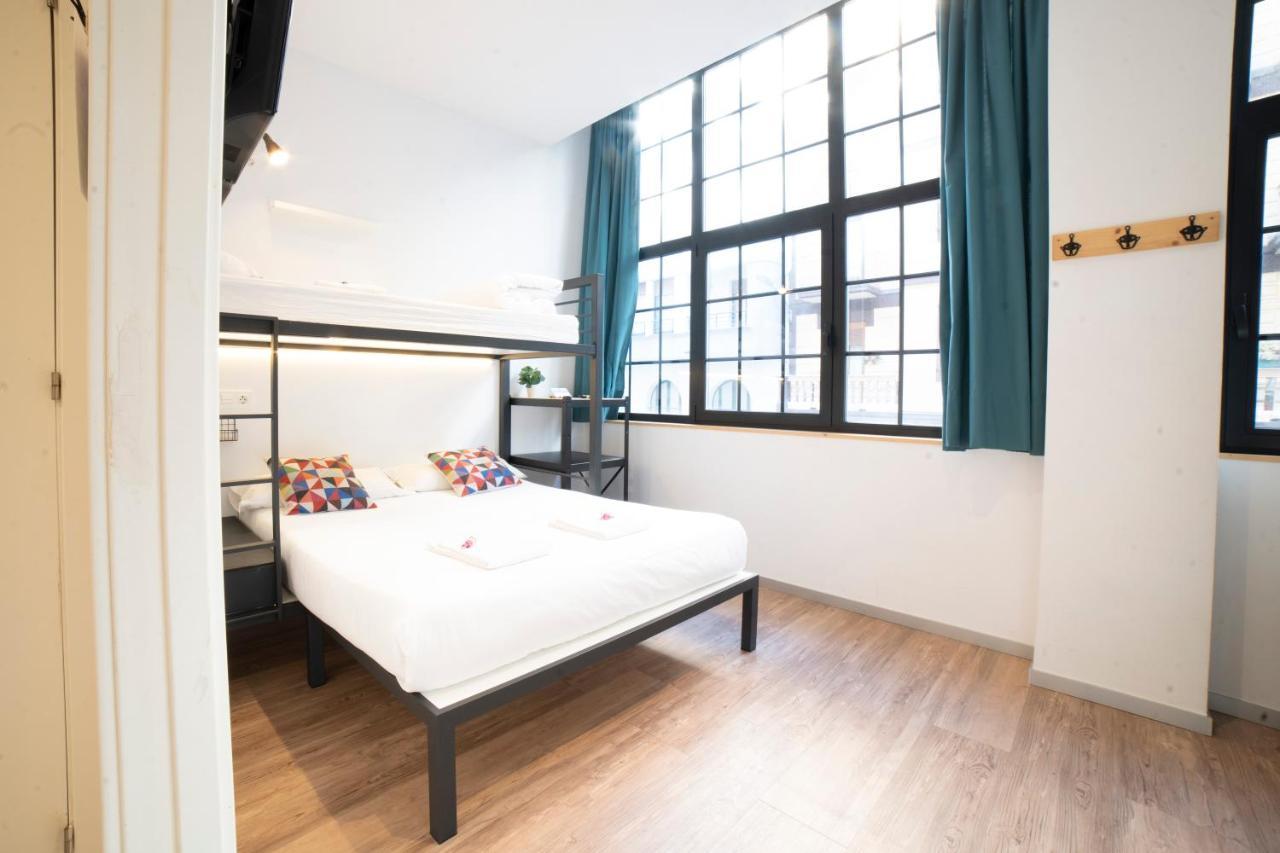Koba Hostel Σαν Σεμπαστιάν Εξωτερικό φωτογραφία